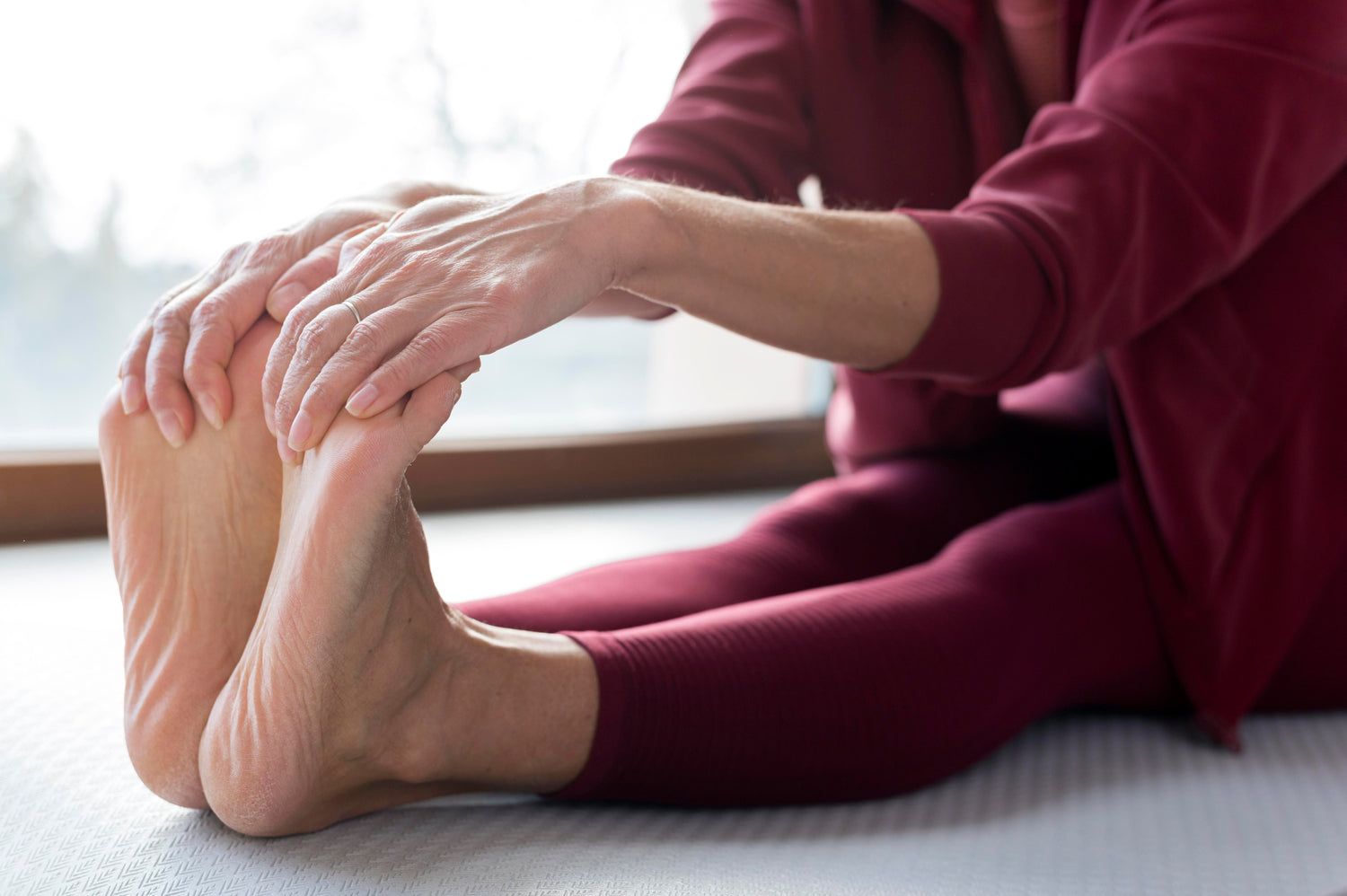 What Is Peripheral Neuropathy? Symptoms, Causes, and At-Home Care Tips