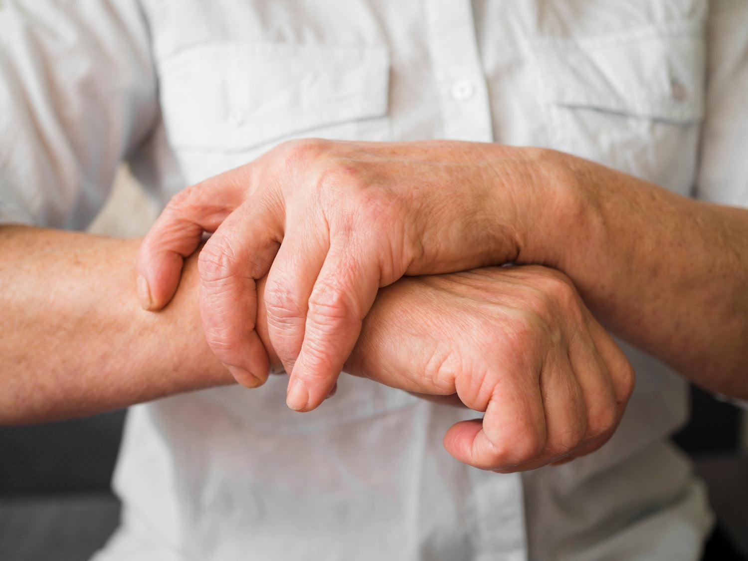 How to Manage Arthritis Pain at Home: Natural Remedies That Work