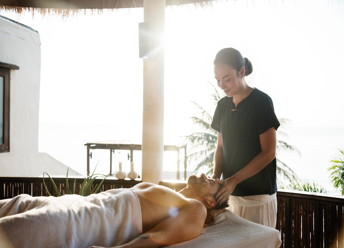 Aromatherapy Massage Benefits: Stress Relief & Relaxation
