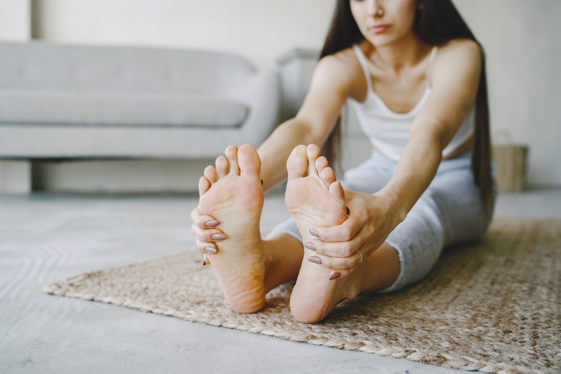 Tired Legs and Swollen Feet? How to Relieve Circulation Issues Naturally