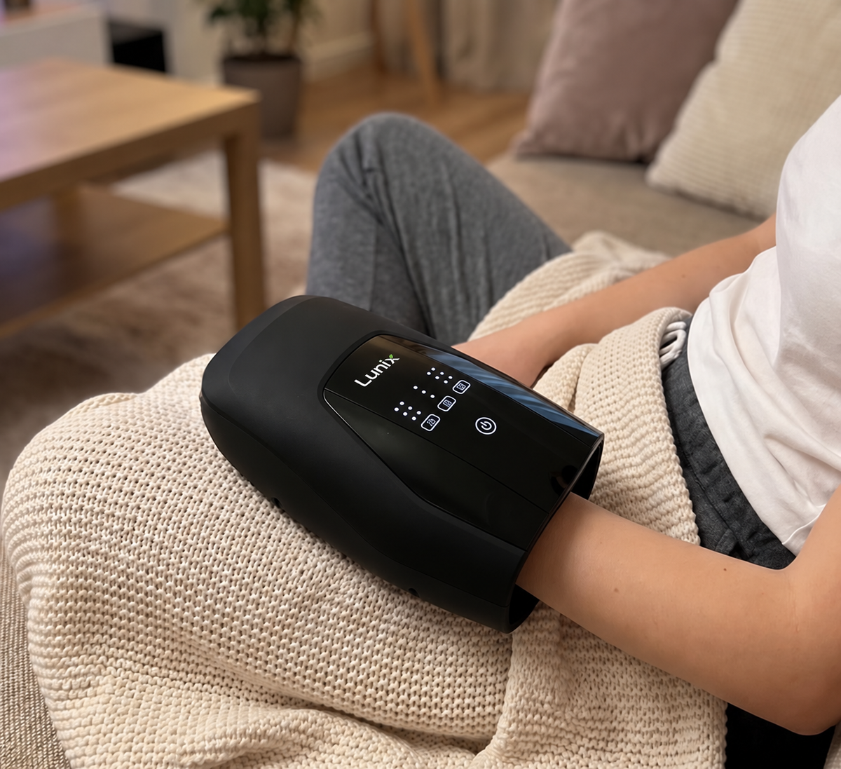 Lunix LX29 HAND MASSAGER WITH HEAT AND AIR COMPRESSION