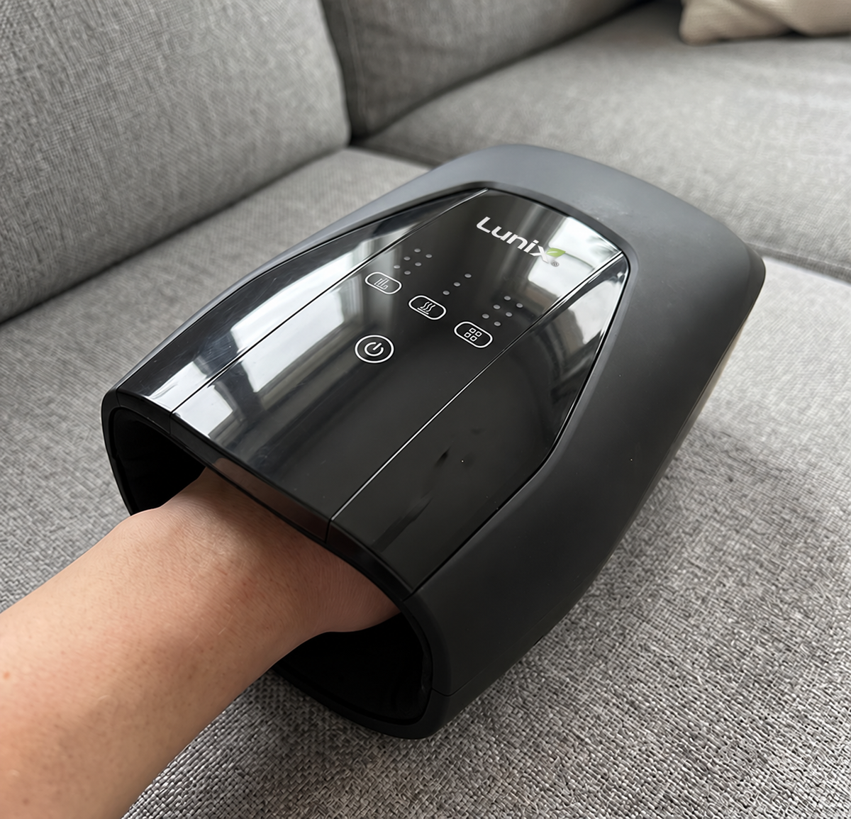Lunix LX29 HAND MASSAGER WITH HEAT AND AIR COMPRESSION