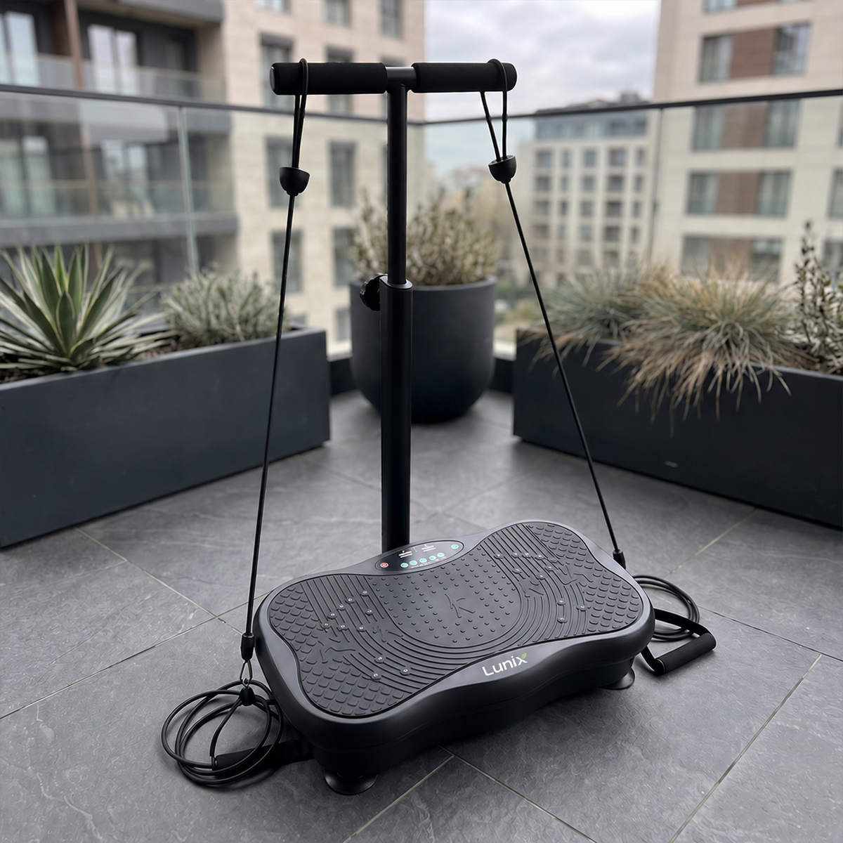 Lunix LX18 VIBRATING PLATE EXCERCISE MACHINE
