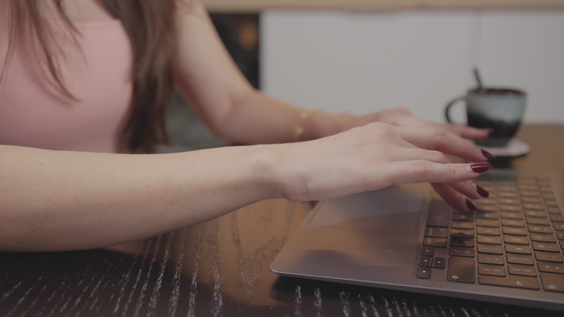 Load video: LX3 Hand Massager by Lunix